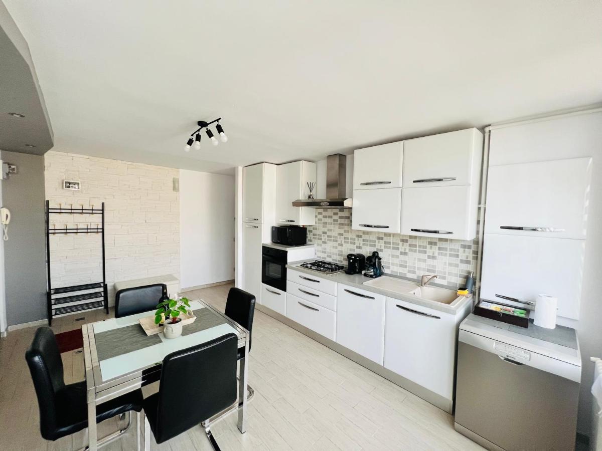 Denis Apartament توردا المظهر الخارجي الصورة